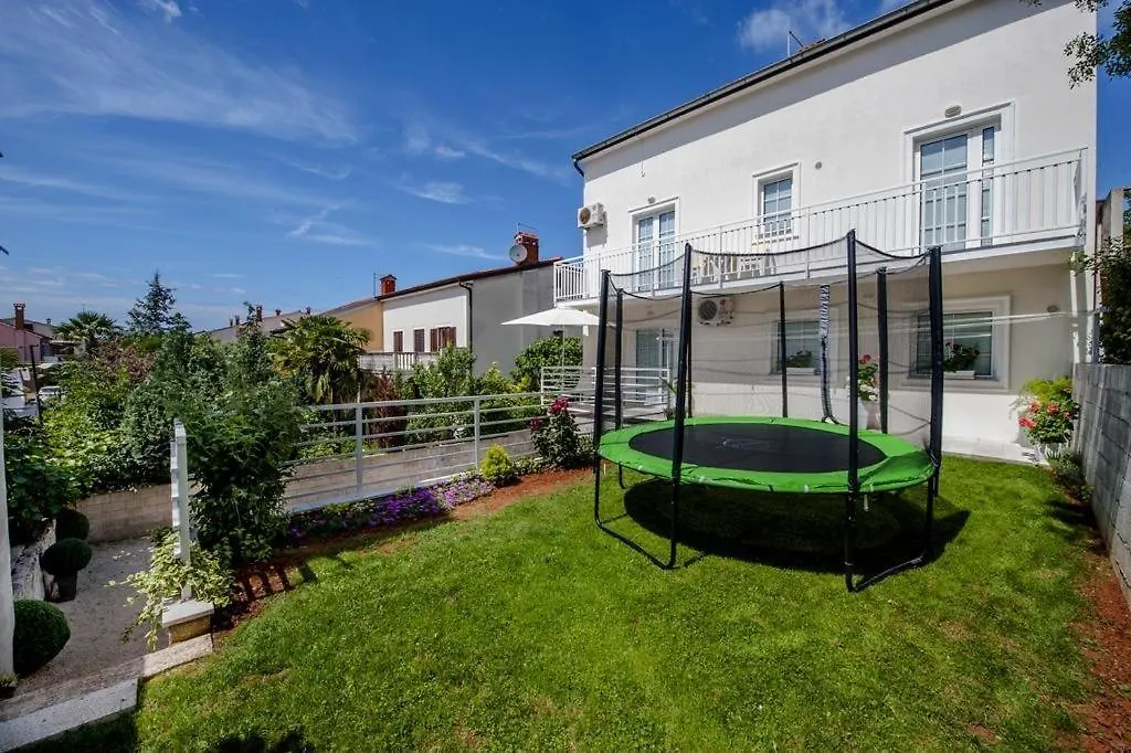 Room In Rovinj With Air Conditioning, Wi-Fi 0*,  Croatia