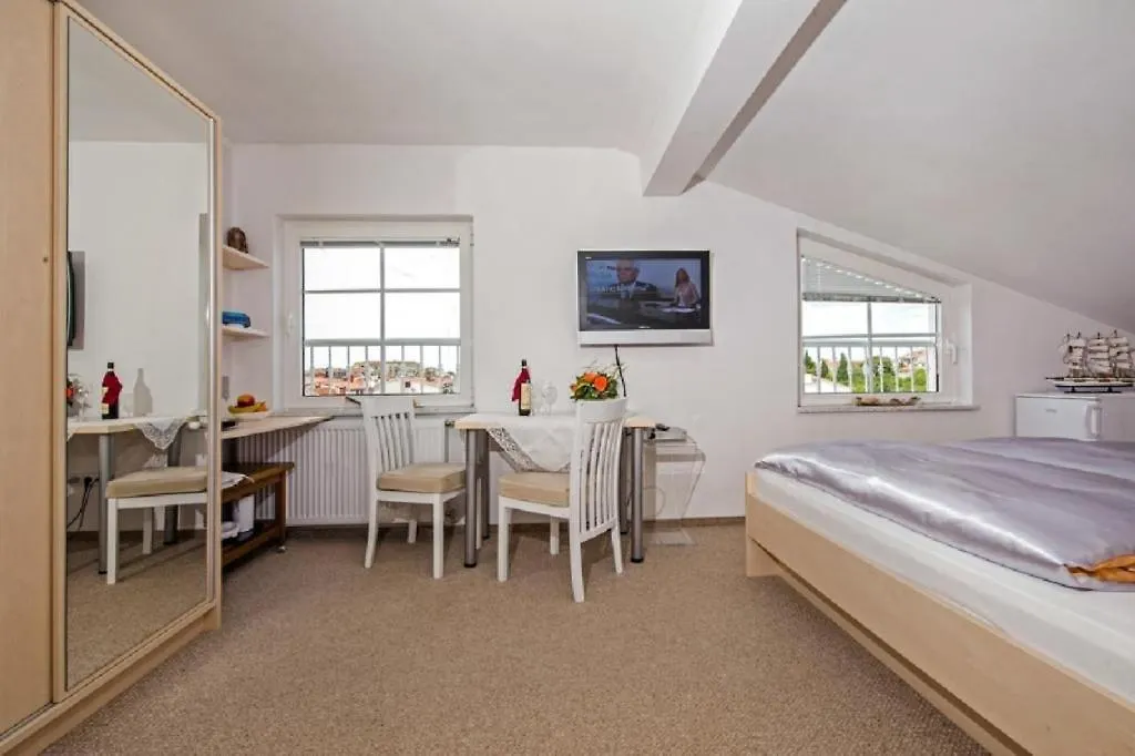 Guest house Room In Rovinj With Air Conditioning, Wi-Fi Croatia