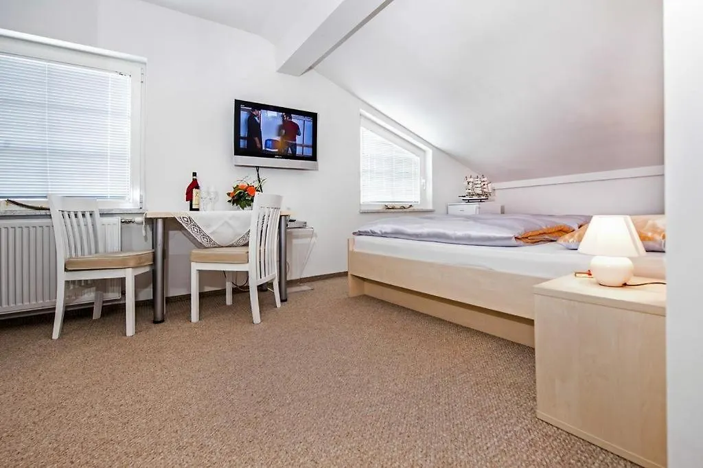 Room In Rovinj With Air Conditioning, Wi-Fi Casa de hóspedes