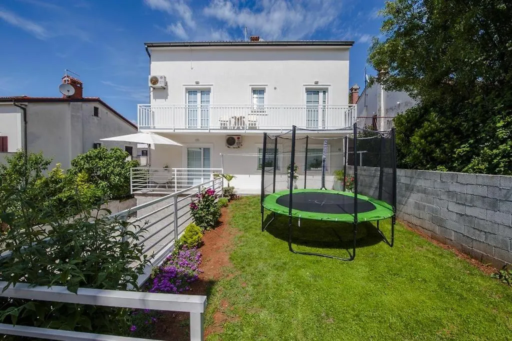 Guest house Room In Rovinj With Air Conditioning, Wi-Fi